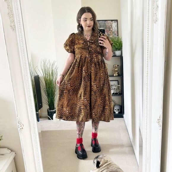 Sew Wasted Women’s Leopard Printed Bow Tie Fastening Short Length Smock Dress - Picture 1 of 10